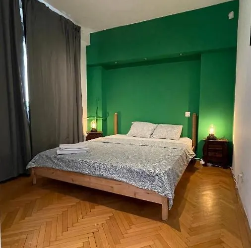 Appartement Terrace Balcony Downtown Delight Old Town Oasis Center Universitate Square Old Town