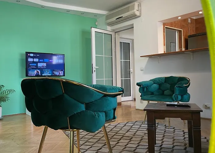 Appartement Terrace Balcony Downtown Delight Old Town Oasis Center Universitate Square Old Town *