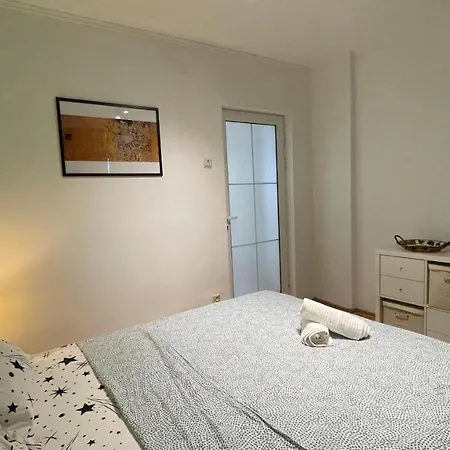 Terrace Balcony Downtown Delight Old Town Oasis Center Universitate Square Old Town Bukarest