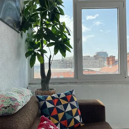 Terrace Balcony Downtown Delight Old Town Oasis Center Universitate Square Old Town Апартаменты *