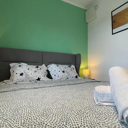 Terrace Balcony Downtown Delight Old Town Oasis Center Universitate Square Old Town Bucarest