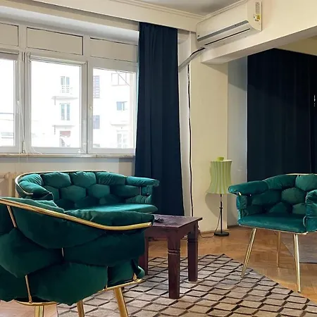 Terrace Balcony Downtown Delight Old Town Oasis Center Universitate Square Old Town