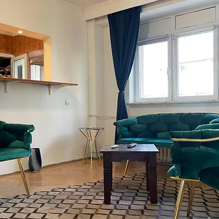 Terrace Balcony Downtown Delight Old Town Oasis Center Universitate Square Old Town