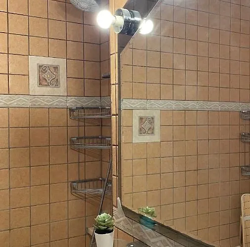 Terrace Balcony Downtown Delight Old Town Oasis Center Universitate Square Old Town Apartmán *