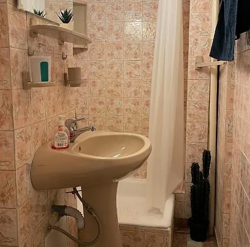 Terrace Balcony Downtown Delight Old Town Oasis Center Universitate Square Old Town * Bukurešť