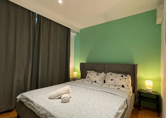 Апартаменти Terrace Balcony Downtown Delight Old Town Oasis Center Universitate Square Old Town *