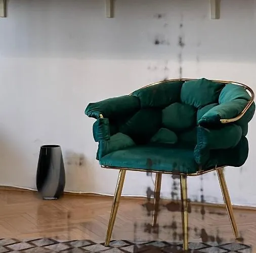 شقة Terrace Balcony Downtown Delight Old Town Oasis Center Universitate Square Old Town