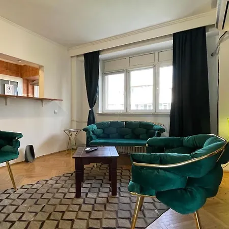 Appartement Terrace Balcony Downtown Delight Old Town Oasis Center Universitate Square Old Town