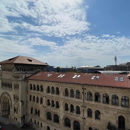 Terrace Balcony Downtown Delight Old Town Oasis Center Universitate Square Old Town Appartement