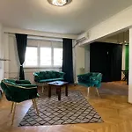 Appartamento Terrace Balcony Downtown Delight Old Town Oasis Center Universitate Square Old Town Bucarest